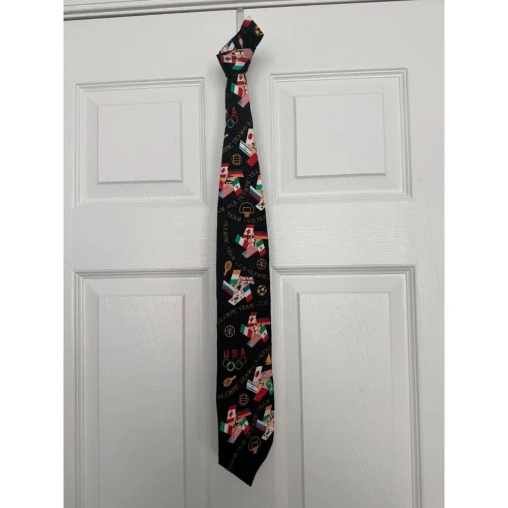 Mens silk tie with olympics design